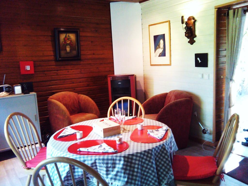 Oelegem Helpende Handヴィラ 部屋 写真